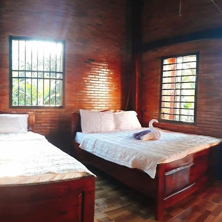 Cat Tien Farmer Lodge Quan Tom Екстер'єр фото